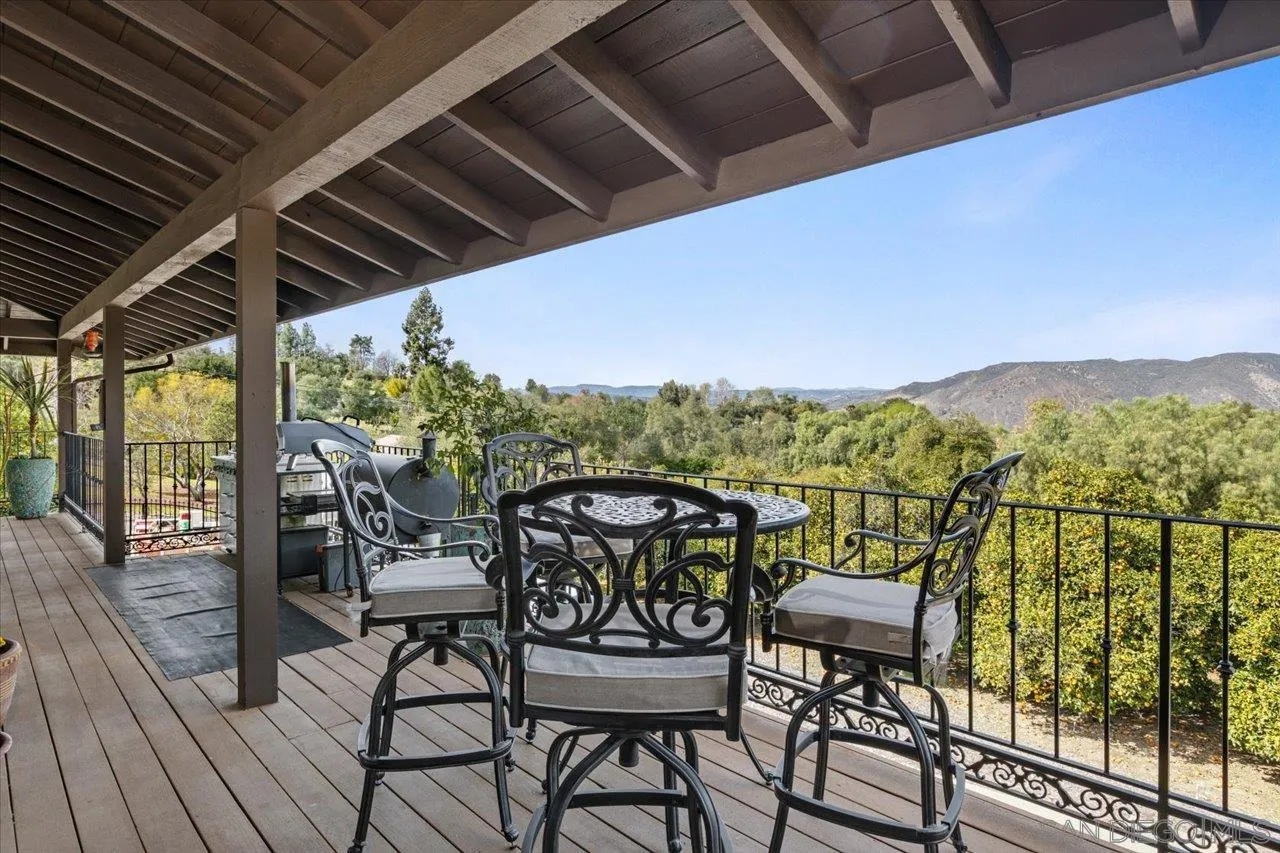 https://cdn.realtyfeed.com/cdn/127/250026193/47b288fc73e96e4c419cfb2a11e7222e.webp
