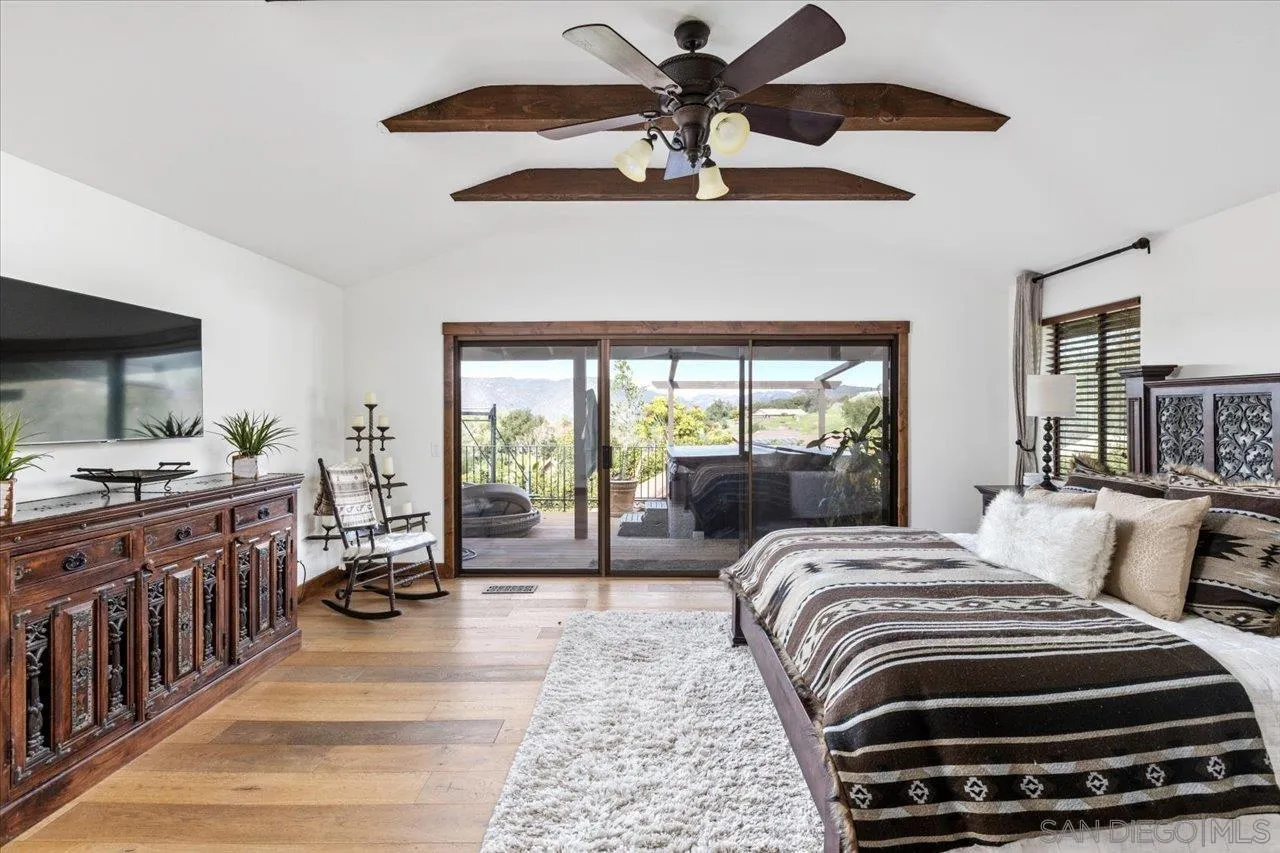 https://cdn.realtyfeed.com/cdn/127/250026193/54433b0642cf410cb008db03ec8a5310.webp
