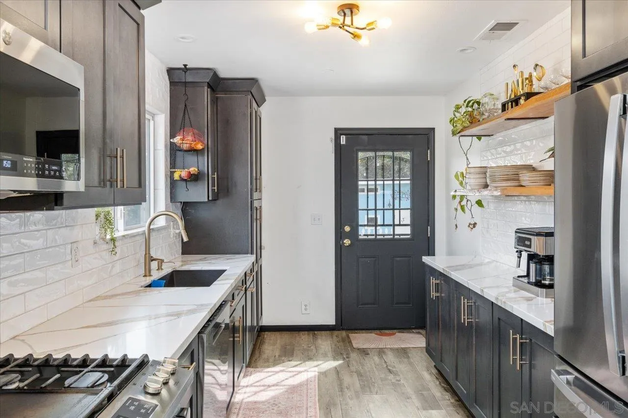 https://cdn.realtyfeed.com/cdn/127/250026193/97e04353ed87e86e7462081c272be70e.webp