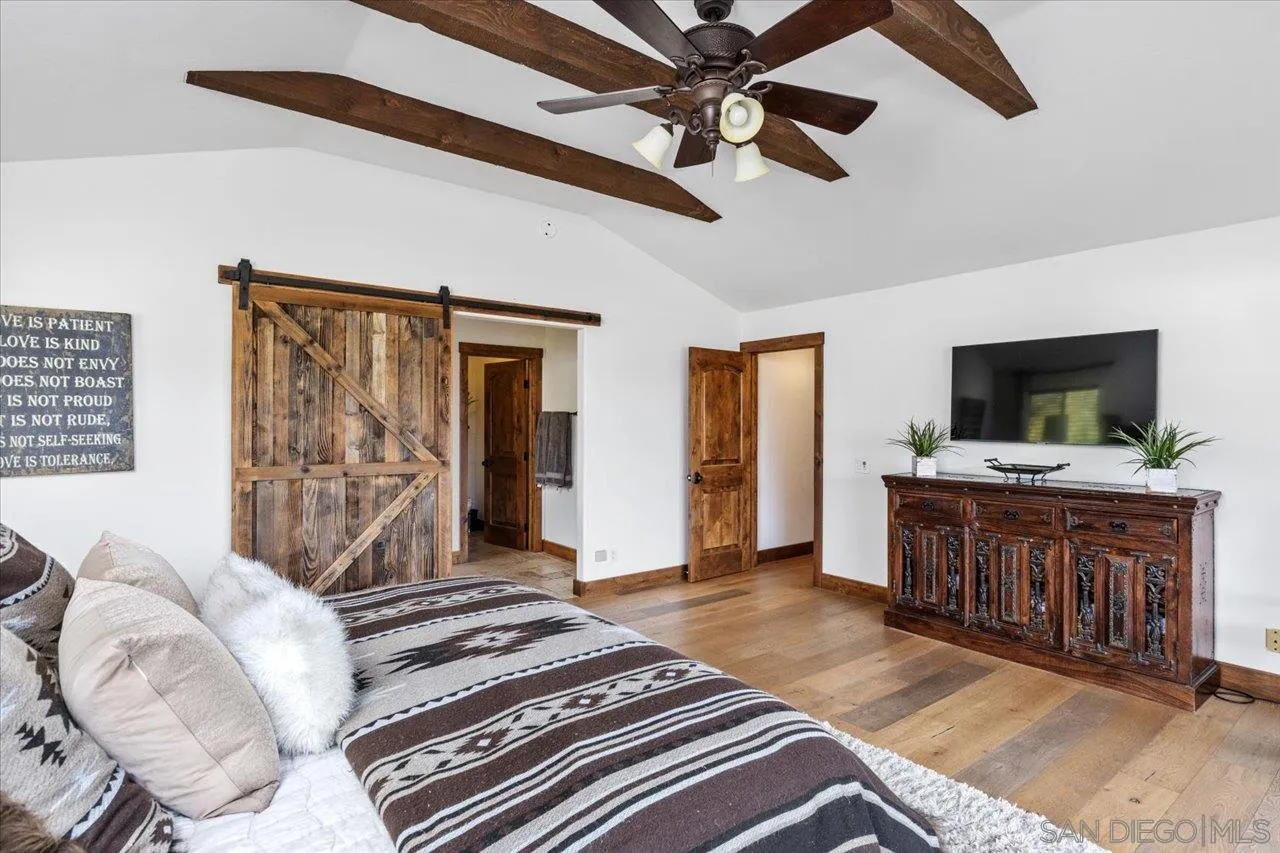 https://cdn.realtyfeed.com/cdn/127/250026193/a66b14e8914743456145c5b8eebc2723.webp
