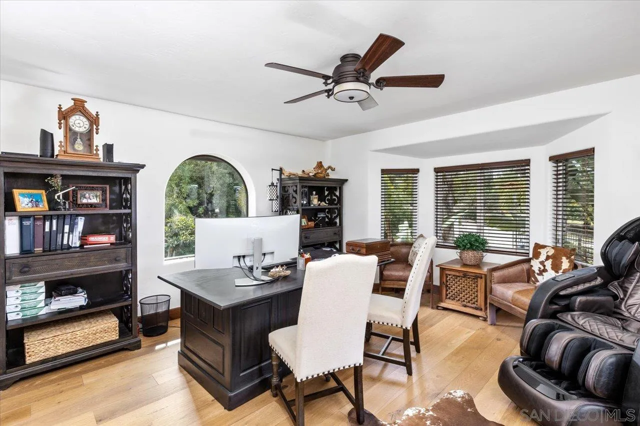 https://cdn.realtyfeed.com/cdn/127/250026193/cfd25a24fab5e9cef72a6b2a0720026a.webp