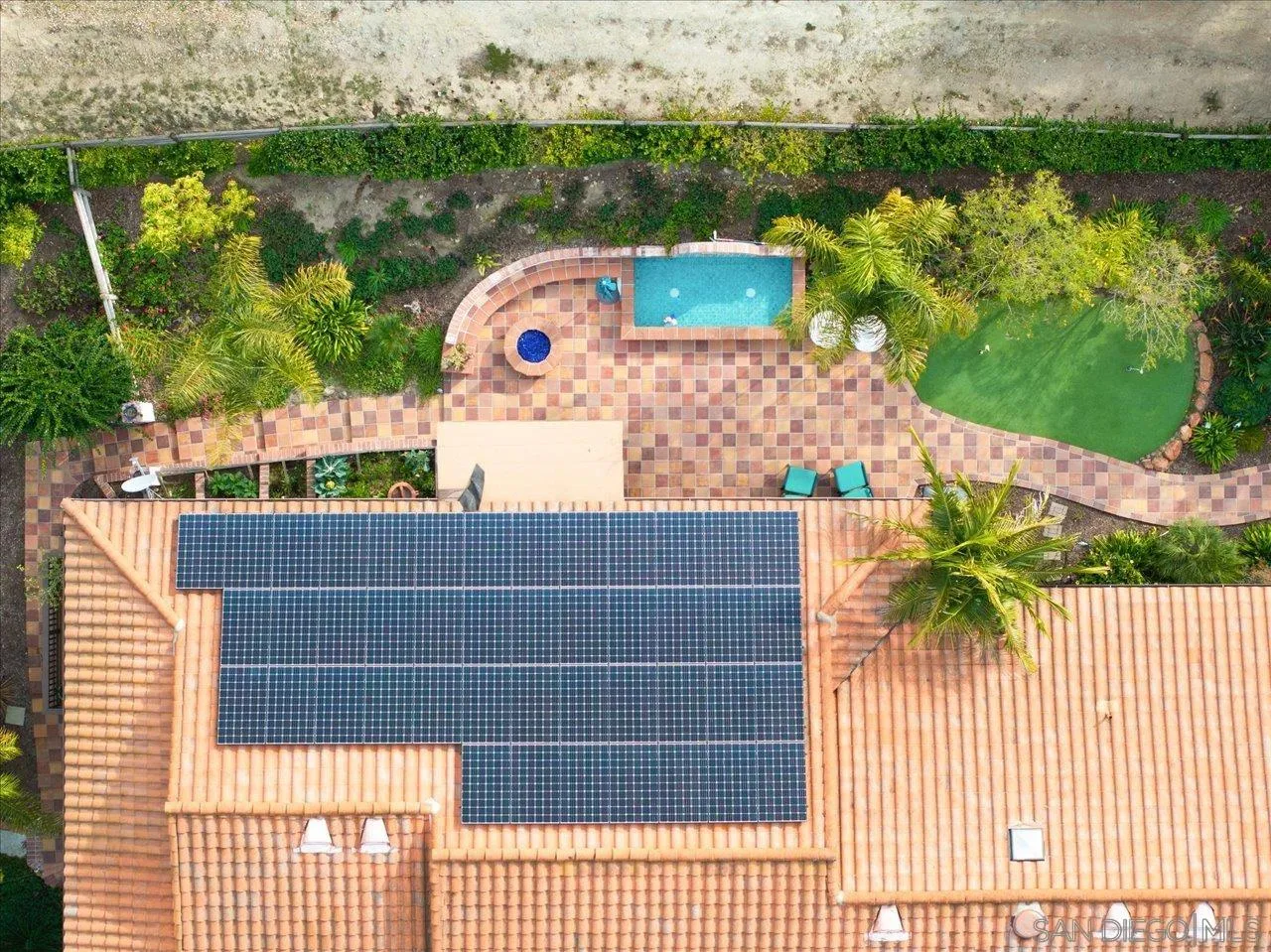 https://cdn.realtyfeed.com/cdn/127/250026193/d59d75634ad557c3c376772da8a3ea3e.webp