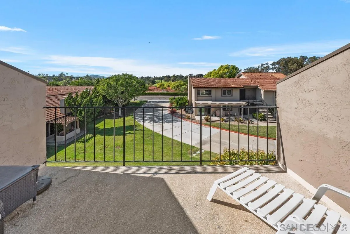 Photo #4: 250026217 Listing 