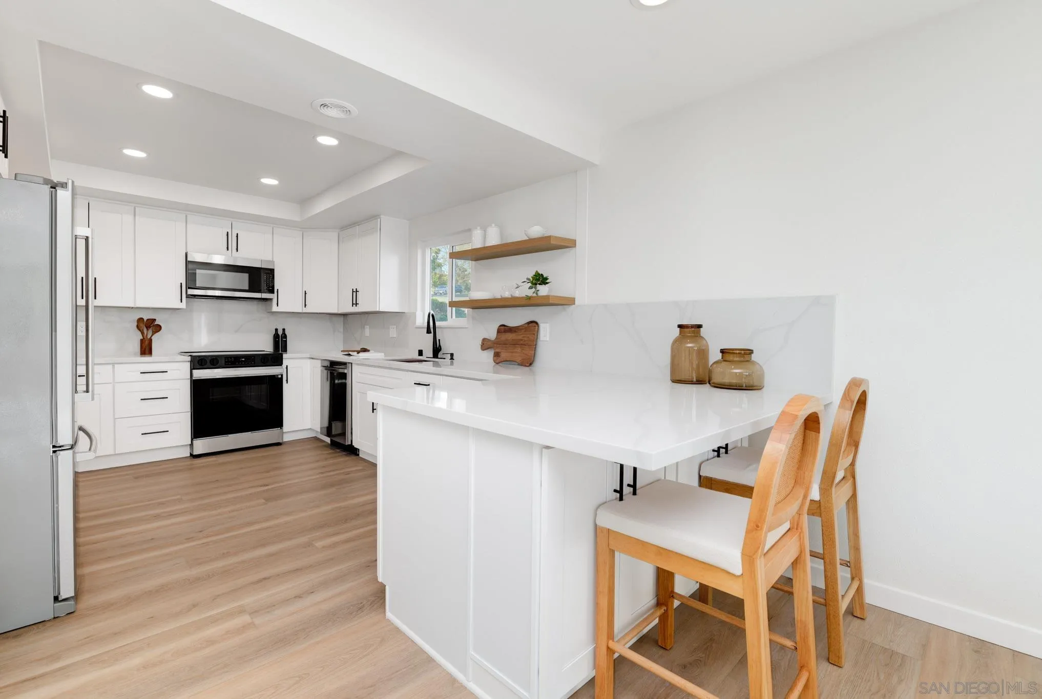 https://cdn.realtyfeed.com/cdn/127/250026232/e990a018b32833f8b0a71c12b2f45d97.webp