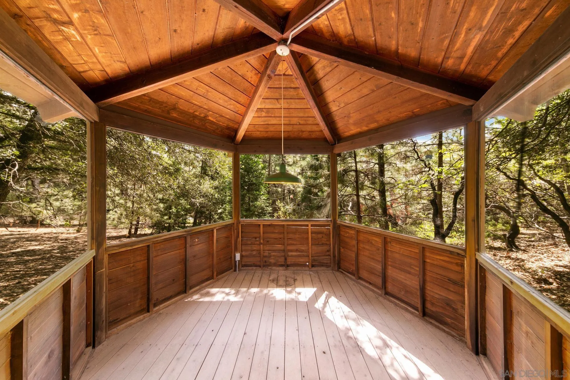 https://cdn.realtyfeed.com/cdn/127/250026235/47ad9179438b8ae2741d2cb4e167042d.webp