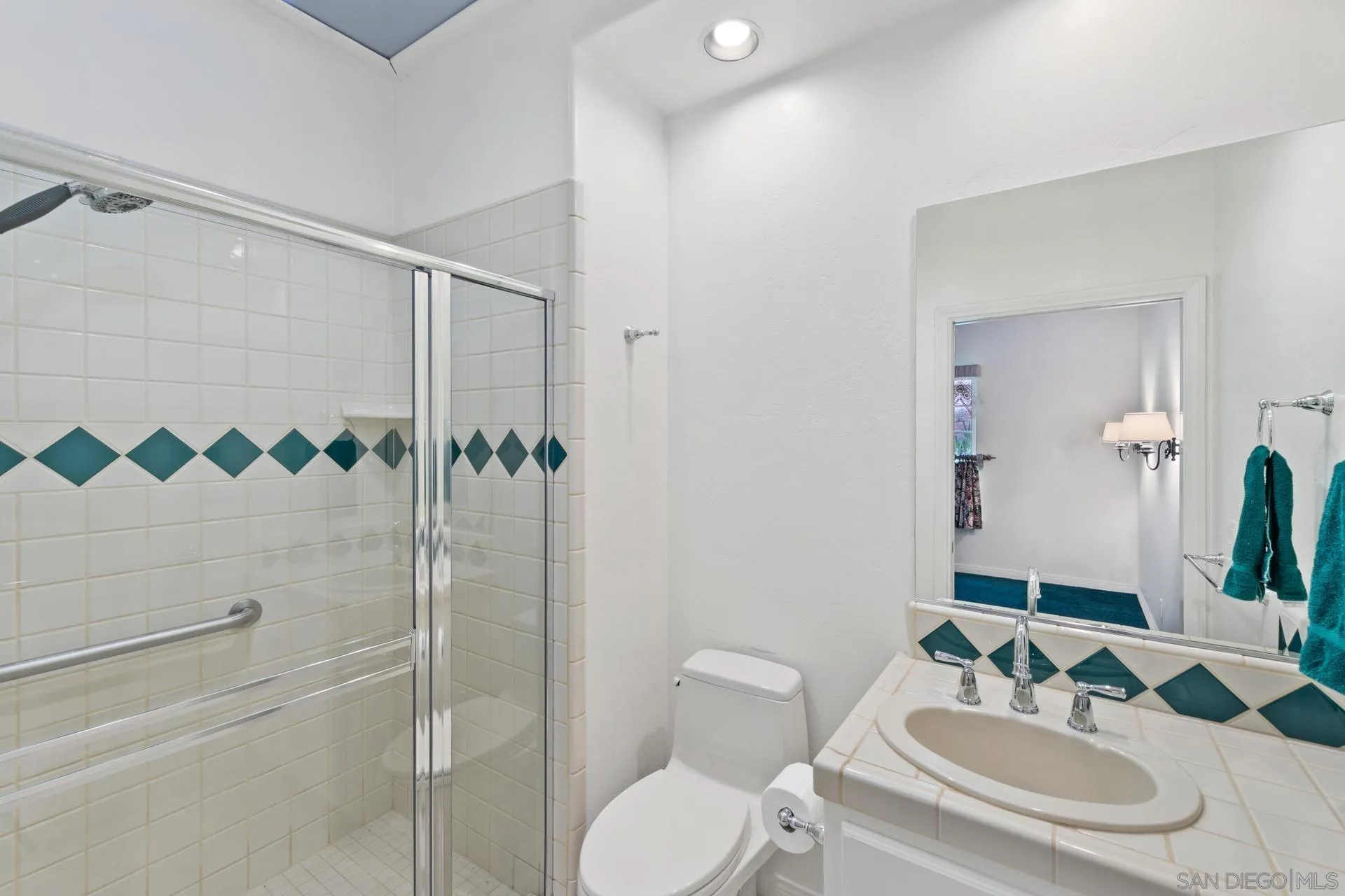 https://cdn.realtyfeed.com/cdn/127/250026235/acc9ff597fede88c6a85828dd598f5e1.webp