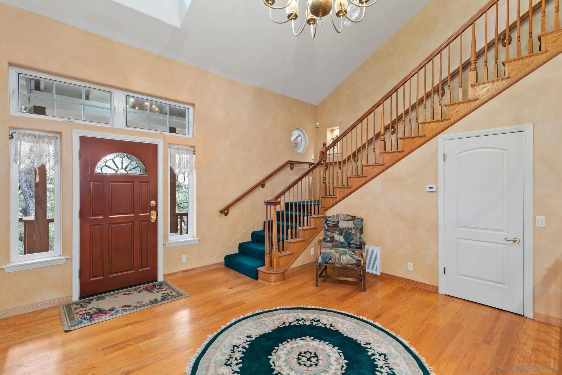 https://cdn.realtyfeed.com/cdn/127/250026235/cae0e6db77669c14f9a5af1c9d821ae1.webp