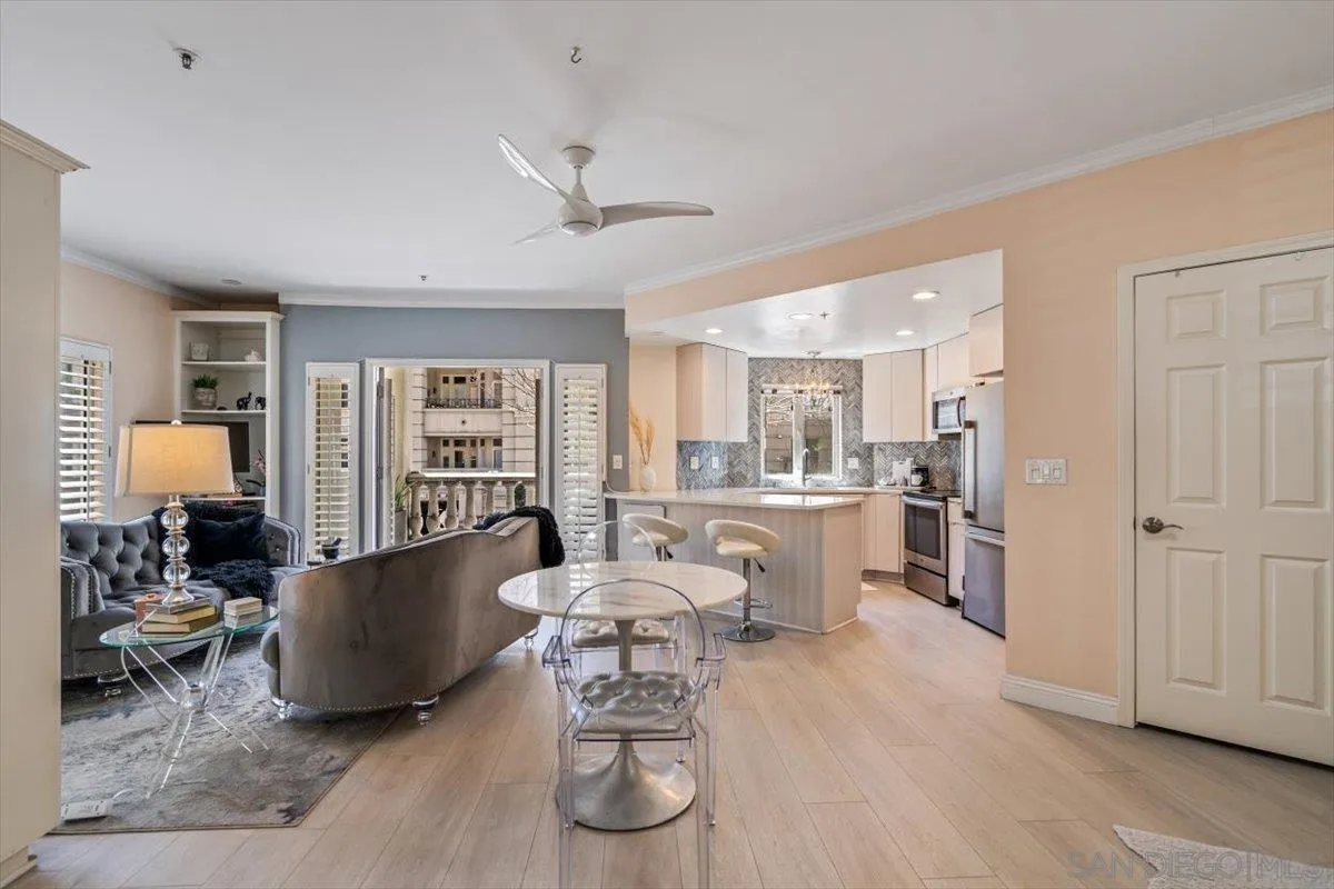 Photo #6: 250026248 Listing 