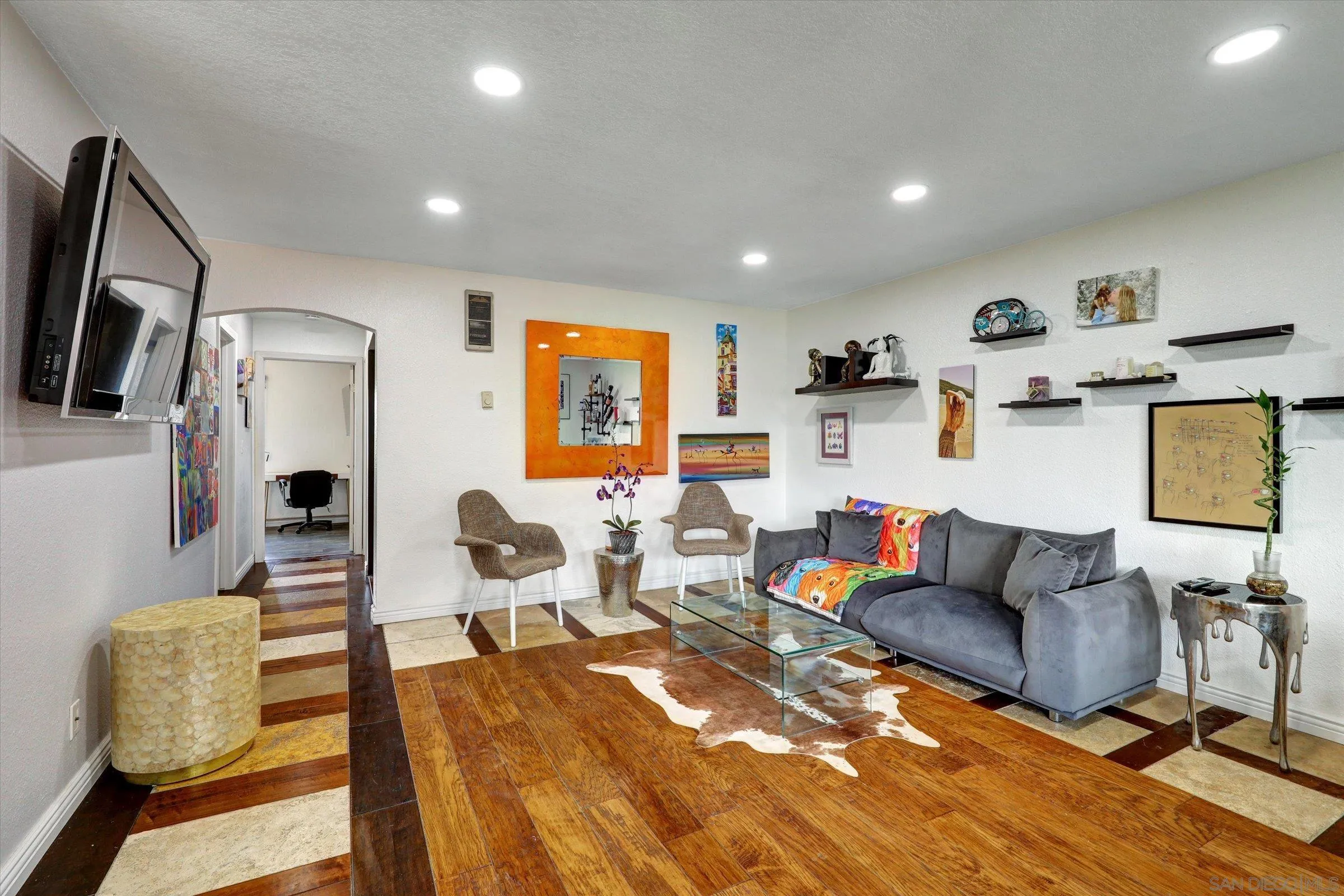 Photo #12: 250026251 Listing: Photo #12
