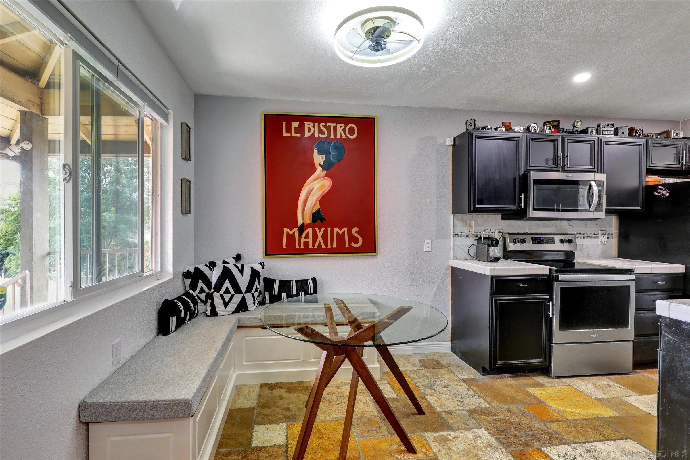 Photo #6: 250026251 Listing 