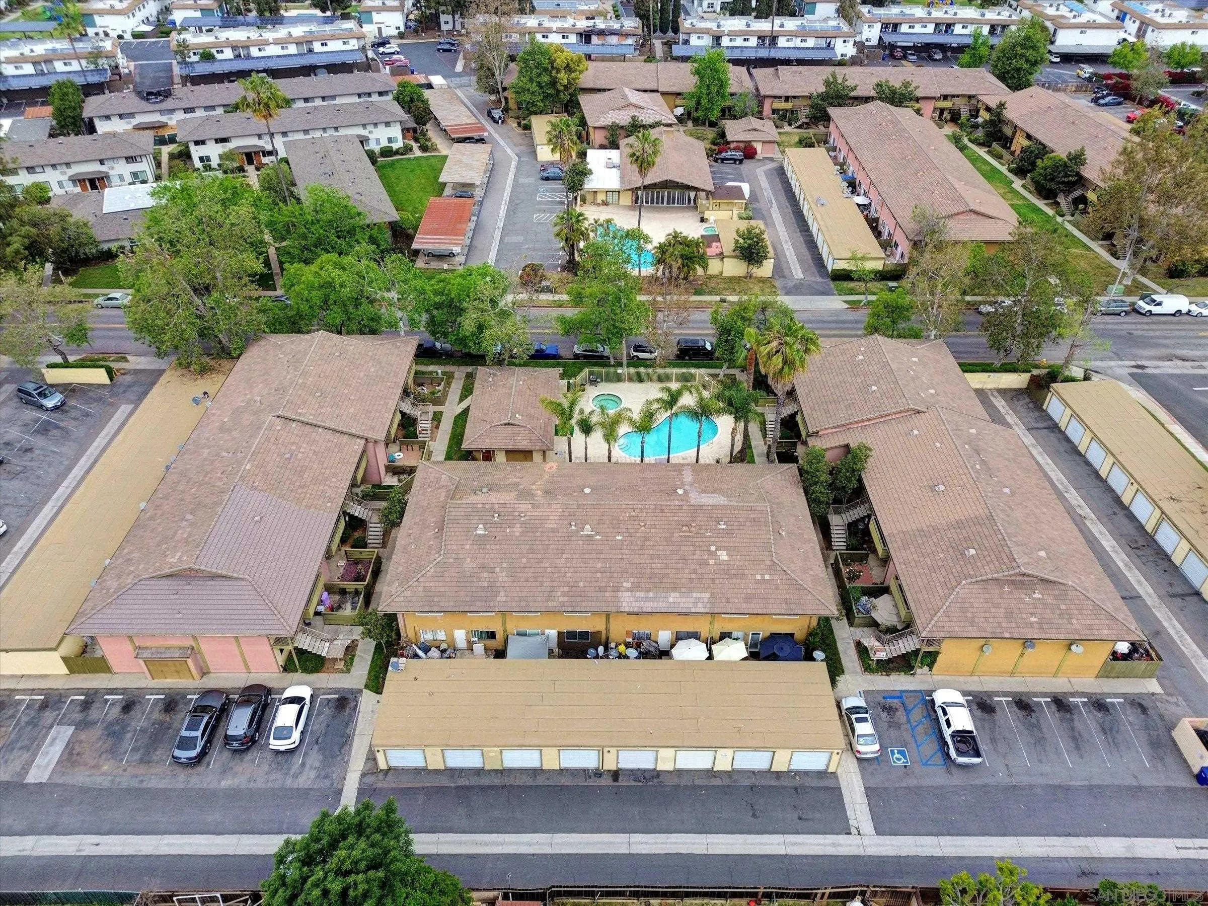 Photo #35: 250026251 Listing: Photo #35