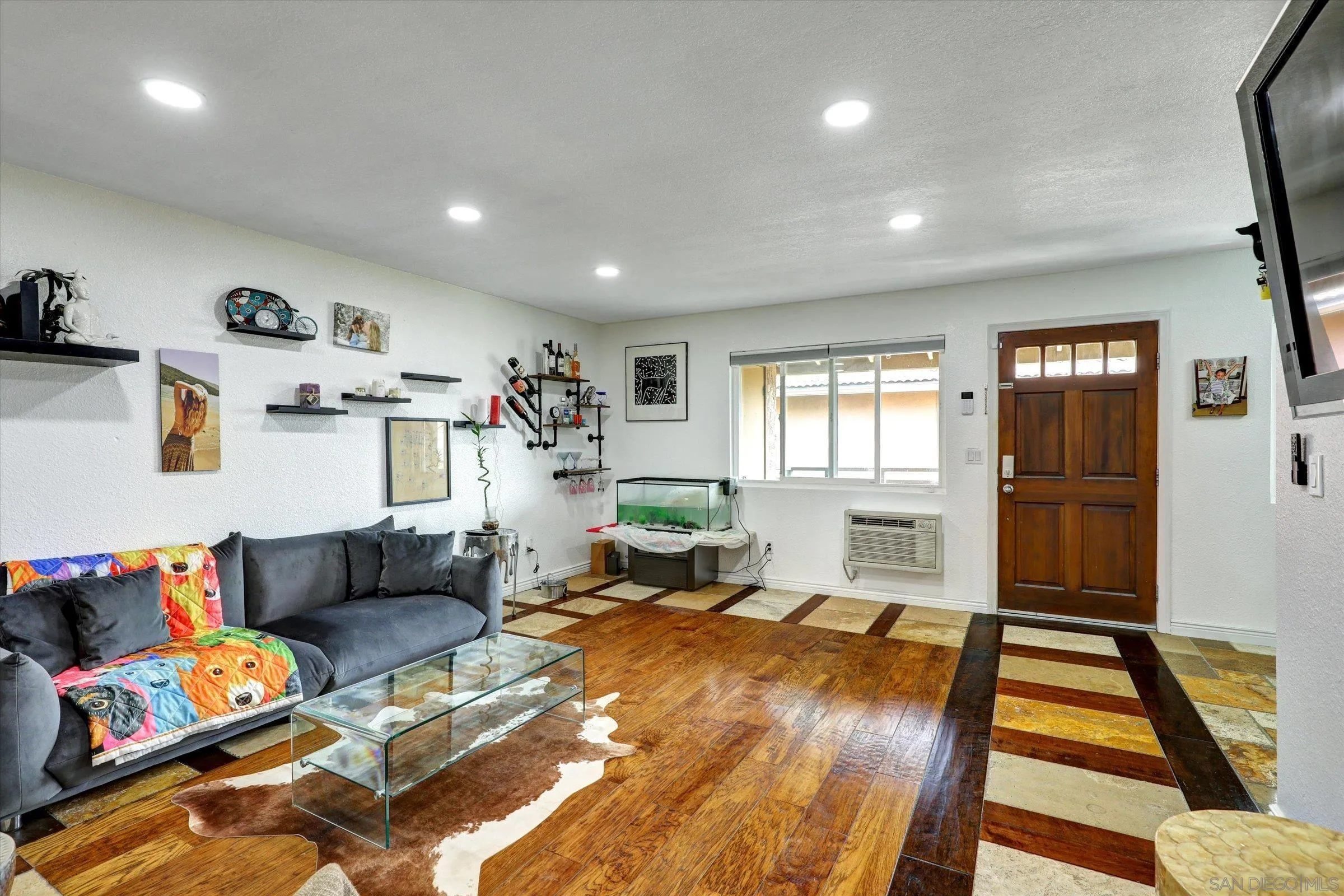 Photo #15: 250026251 Listing: Photo #15