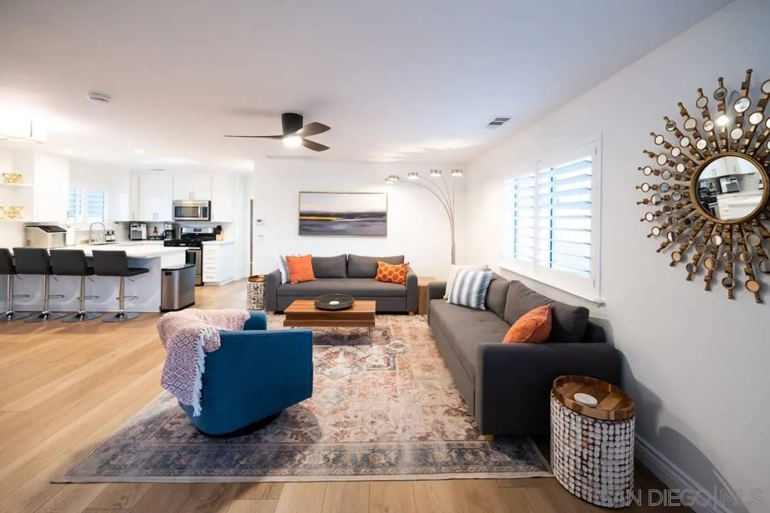 https://cdn.realtyfeed.com/cdn/127/250026252/5b8b808ae7f968429580c29cbf8609f0.webp