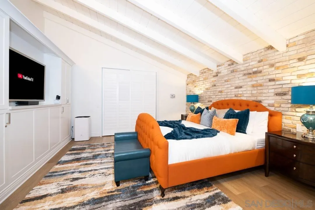 https://cdn.realtyfeed.com/cdn/127/250026252/5f644aff3e8e37a72f12446a7efaf6f6.webp