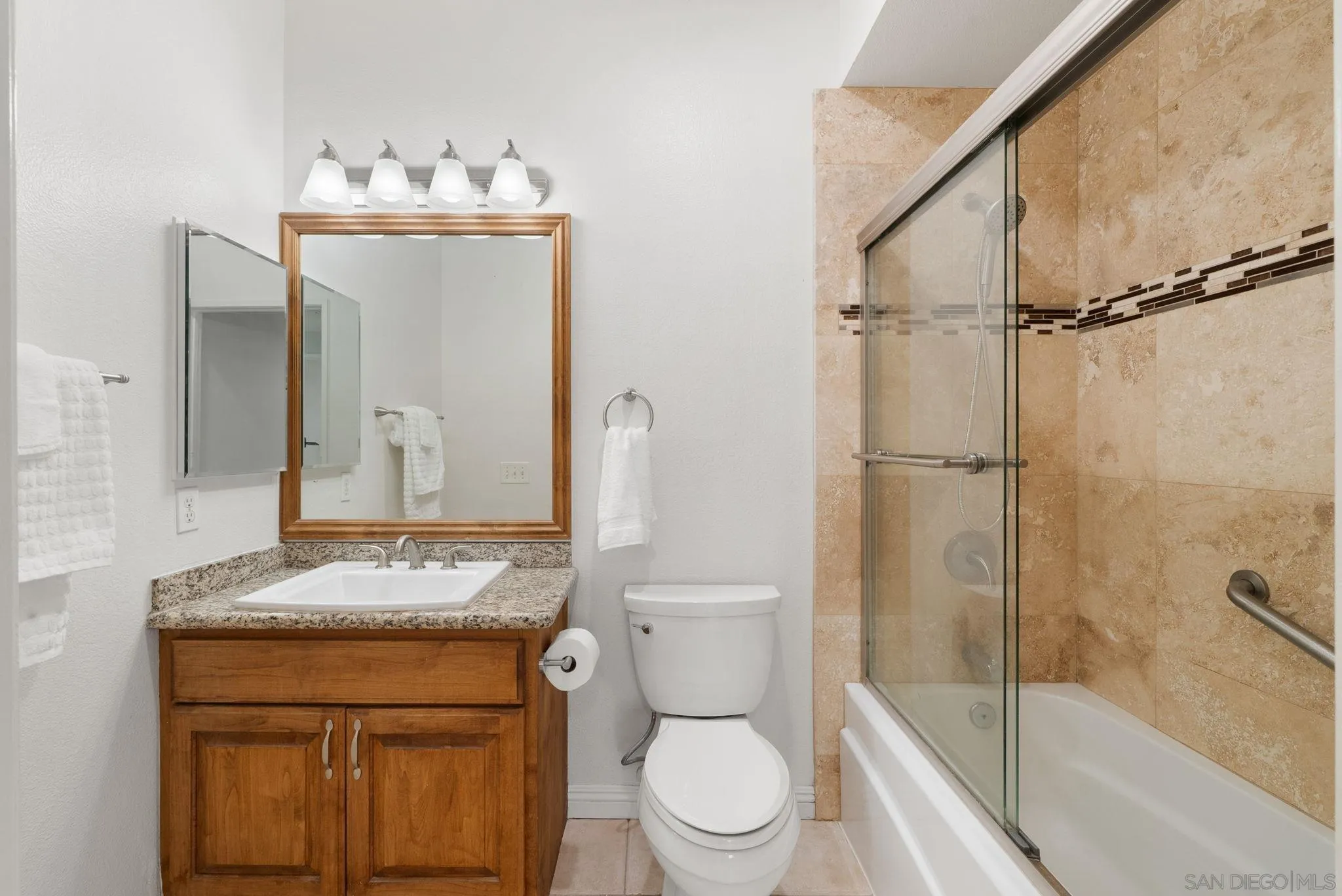 https://cdn.realtyfeed.com/cdn/127/250026269/46890eeb81c4485c1fe5a28e5c7fc81c.webp