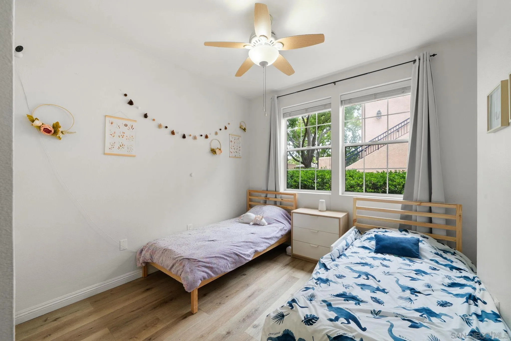 https://cdn.realtyfeed.com/cdn/127/250026269/b13f66b71ca87bd281b401ea2247541b.webp
