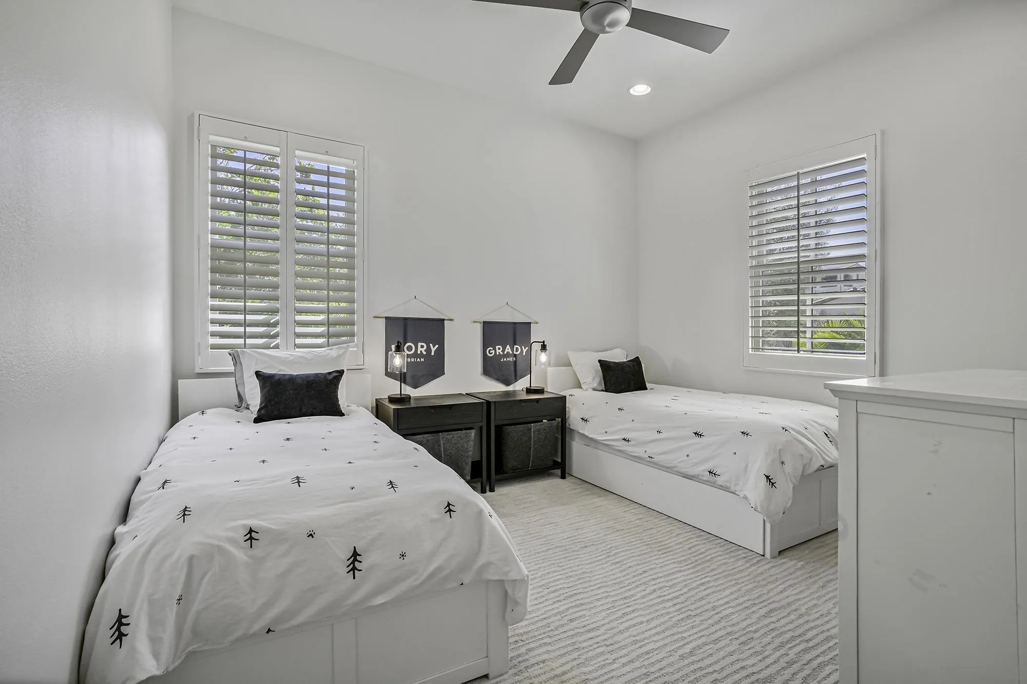 https://cdn.realtyfeed.com/cdn/127/250026279/2cb0aacc90689ca9b9aae449bf23f5bb.webp