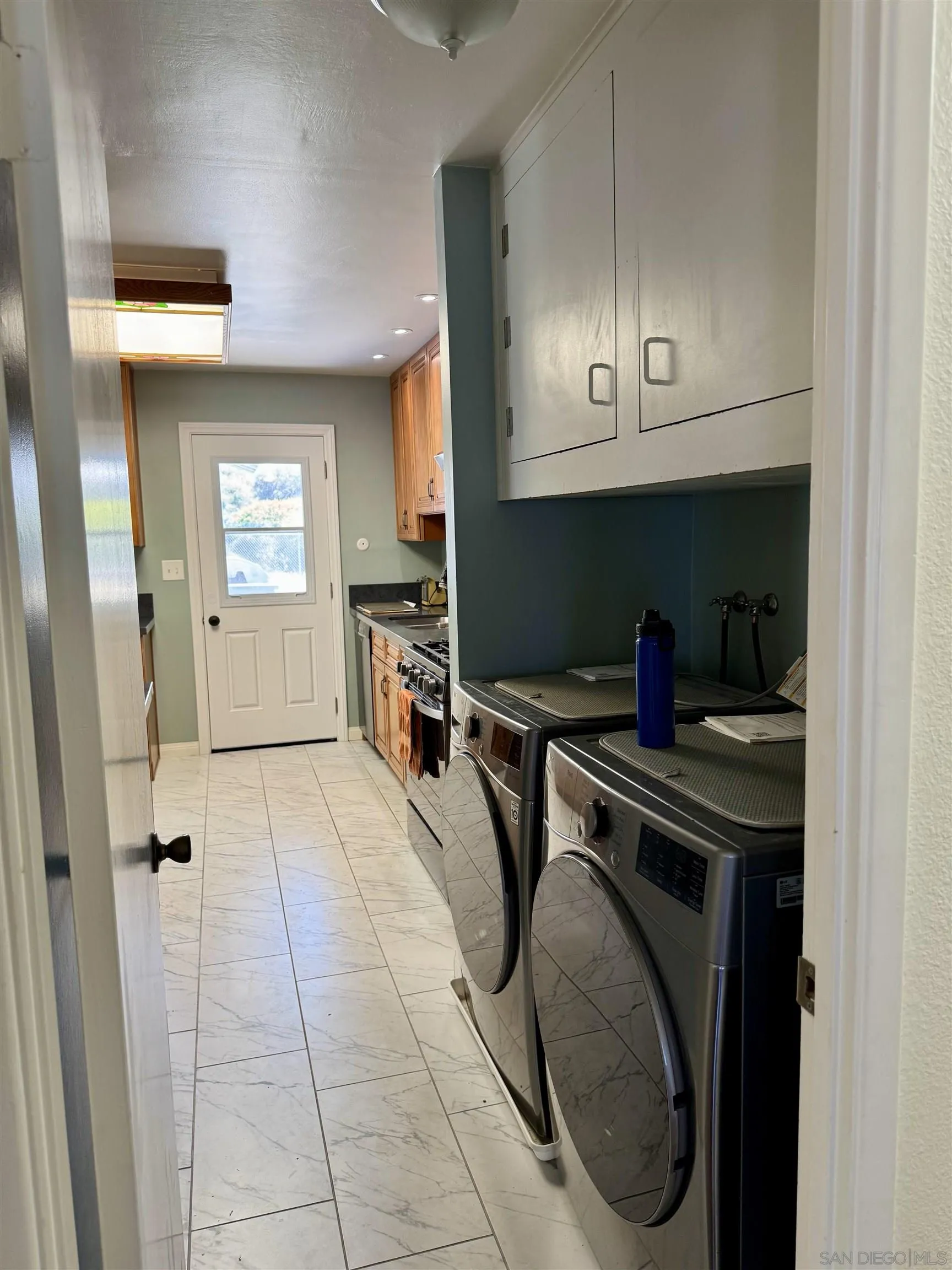 https://cdn.realtyfeed.com/cdn/127/250026285/79aadbdb6959ff947da3d3d1fc1667db.webp