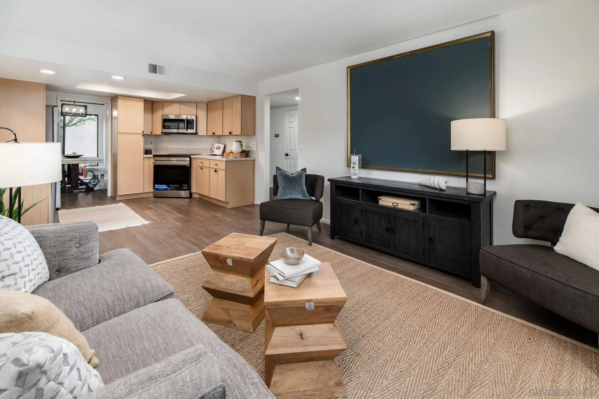 Photo #5: 250026323 Listing 
