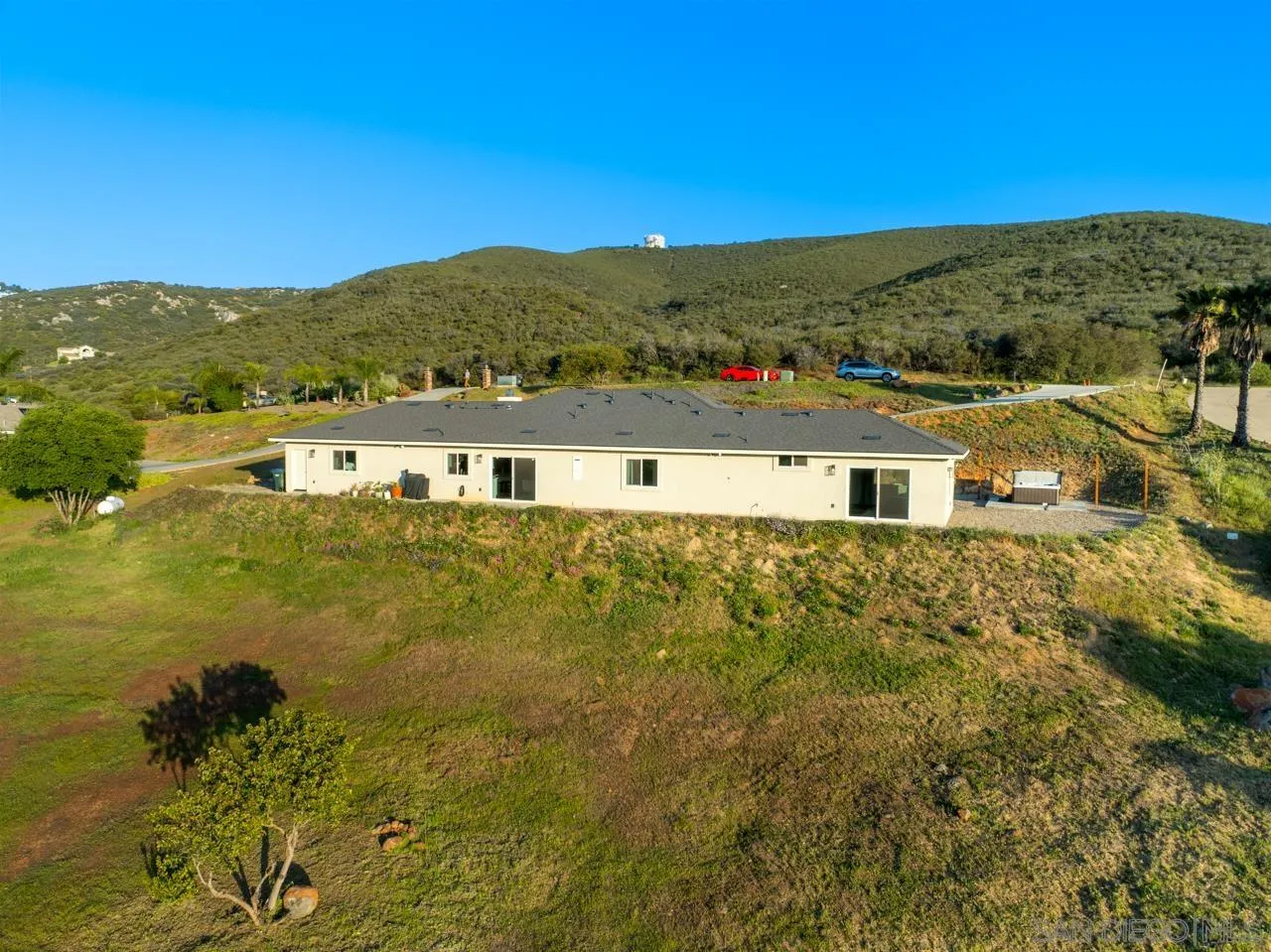 https://cdn.realtyfeed.com/cdn/127/250026351/060aae2724f4e5fd9e71b519095997e4.webp