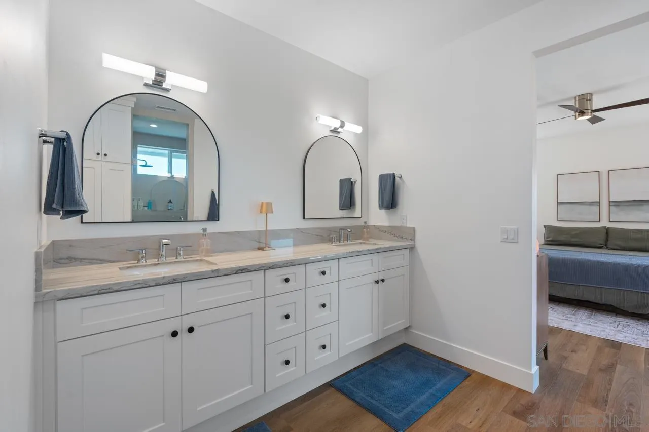 https://cdn.realtyfeed.com/cdn/127/250026351/3b38079ebdf8617e52fc40055c9b3b7d.webp