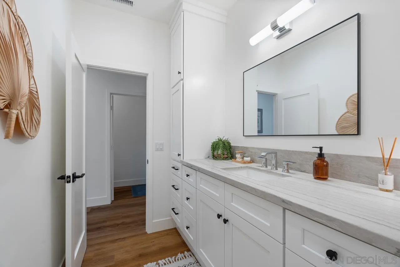 https://cdn.realtyfeed.com/cdn/127/250026351/51709b03068827380c096c8bfcafa1f9.webp