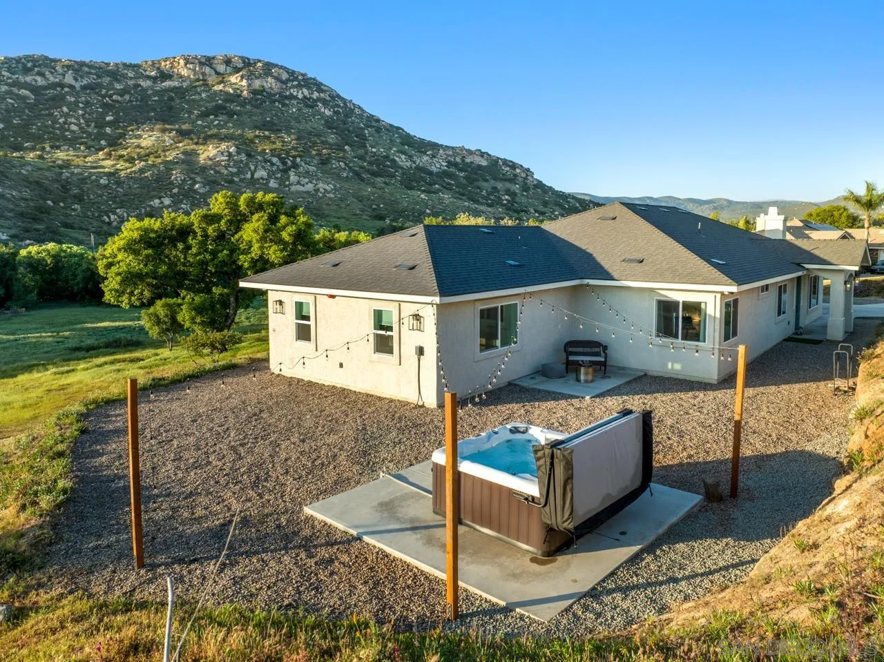 https://cdn.realtyfeed.com/cdn/127/250026351/5271afba9683149694bd1d307c5937fc.webp