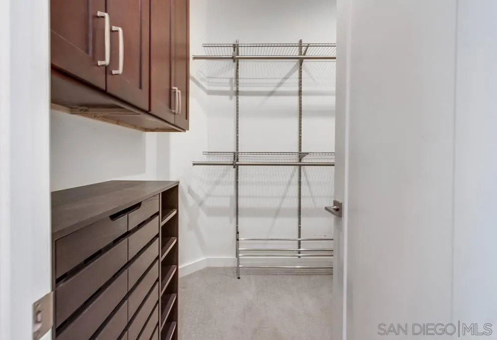 https://cdn.realtyfeed.com/cdn/127/250026365/02517347ee2f8d6c086ab7a9ed591c8e.webp