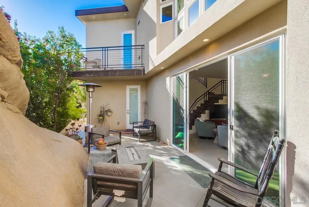 https://cdn.realtyfeed.com/cdn/127/250026365/557149499809031a41a411d4ca123f5f.webp