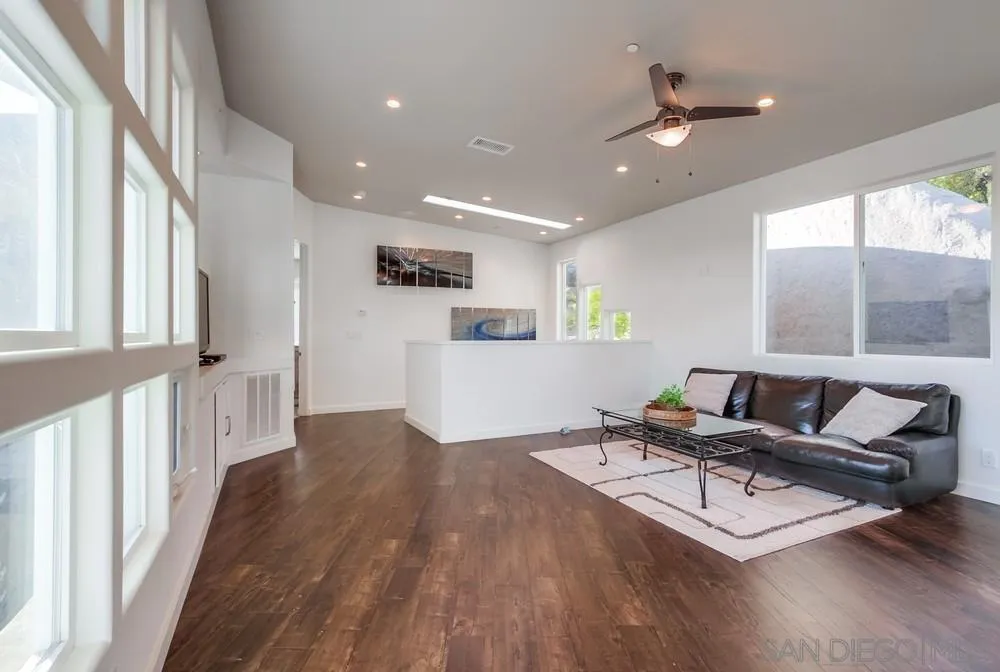 https://cdn.realtyfeed.com/cdn/127/250026365/a7a98f98ce1d8ab2706e683d1ddbd146.webp