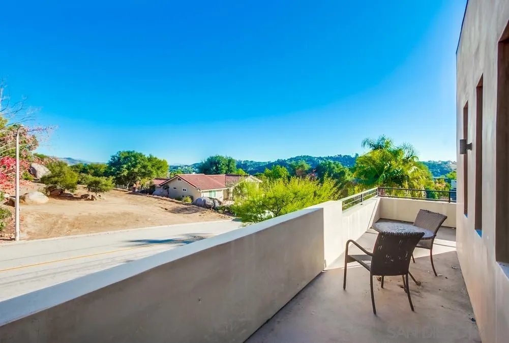 https://cdn.realtyfeed.com/cdn/127/250026365/ba91d2c1a91adcedd4bb58ebb77a0510.webp