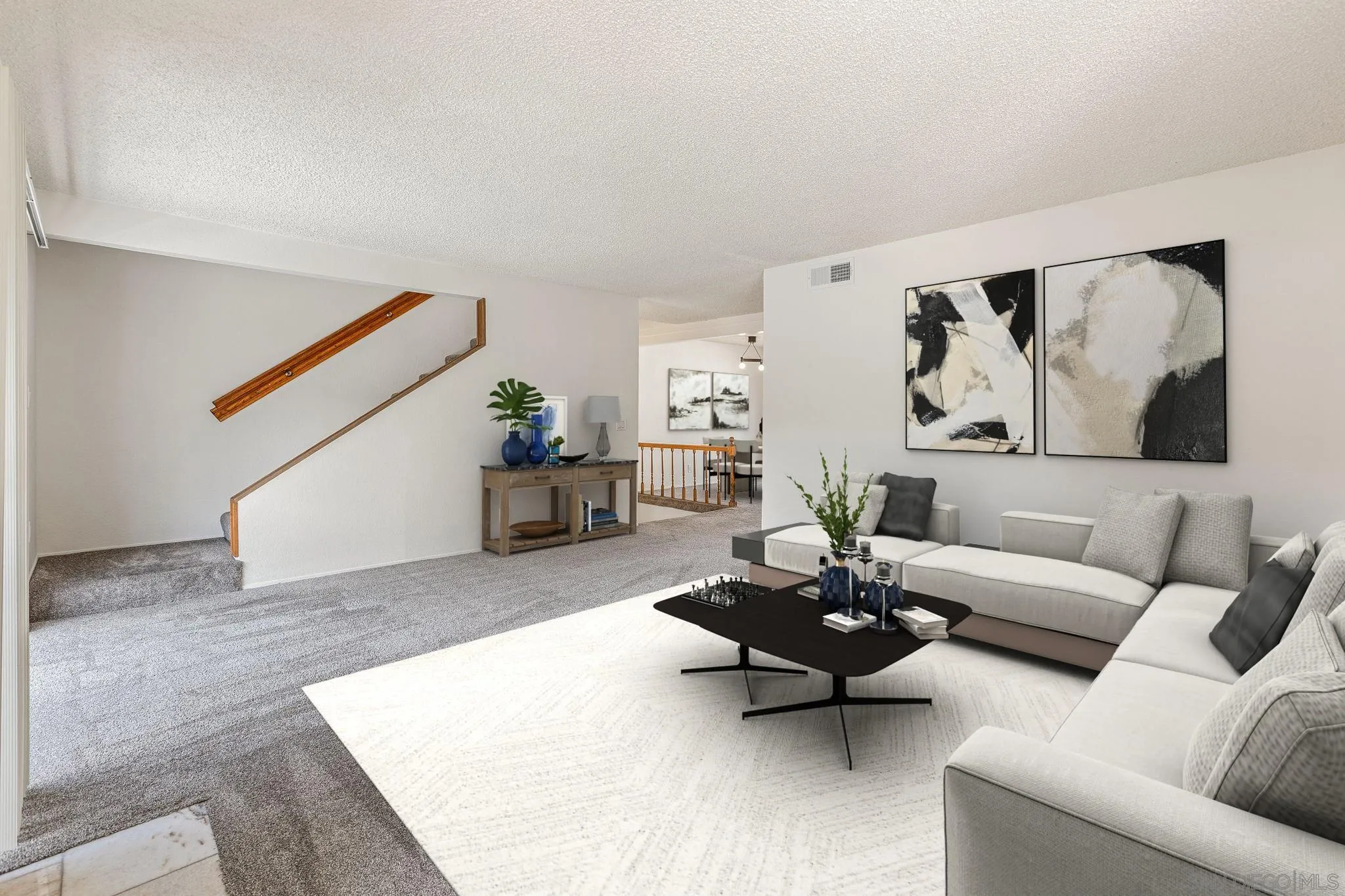 Photo #2: 250026424 Listing 