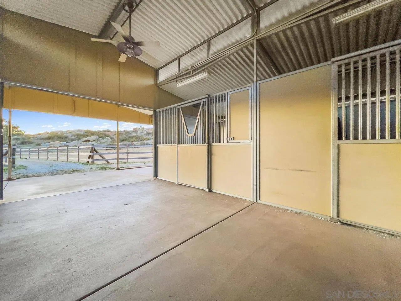 https://cdn.realtyfeed.com/cdn/127/250026433/11b12ed1a1c0e0e6e9ef9582f33a6dab.webp