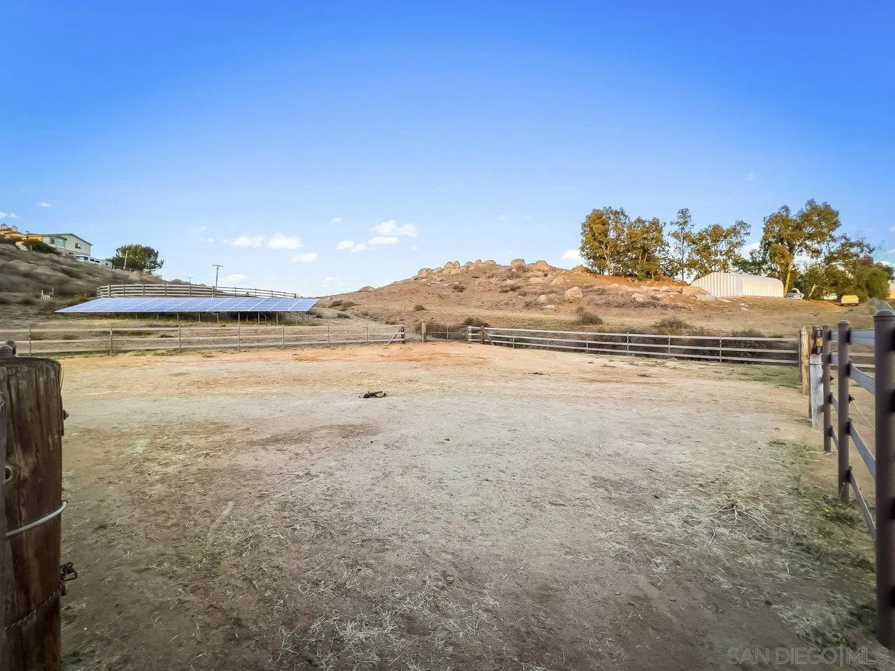 https://cdn.realtyfeed.com/cdn/127/250026433/7c91971a4fb8655826c9319e6d2f9e5a.webp