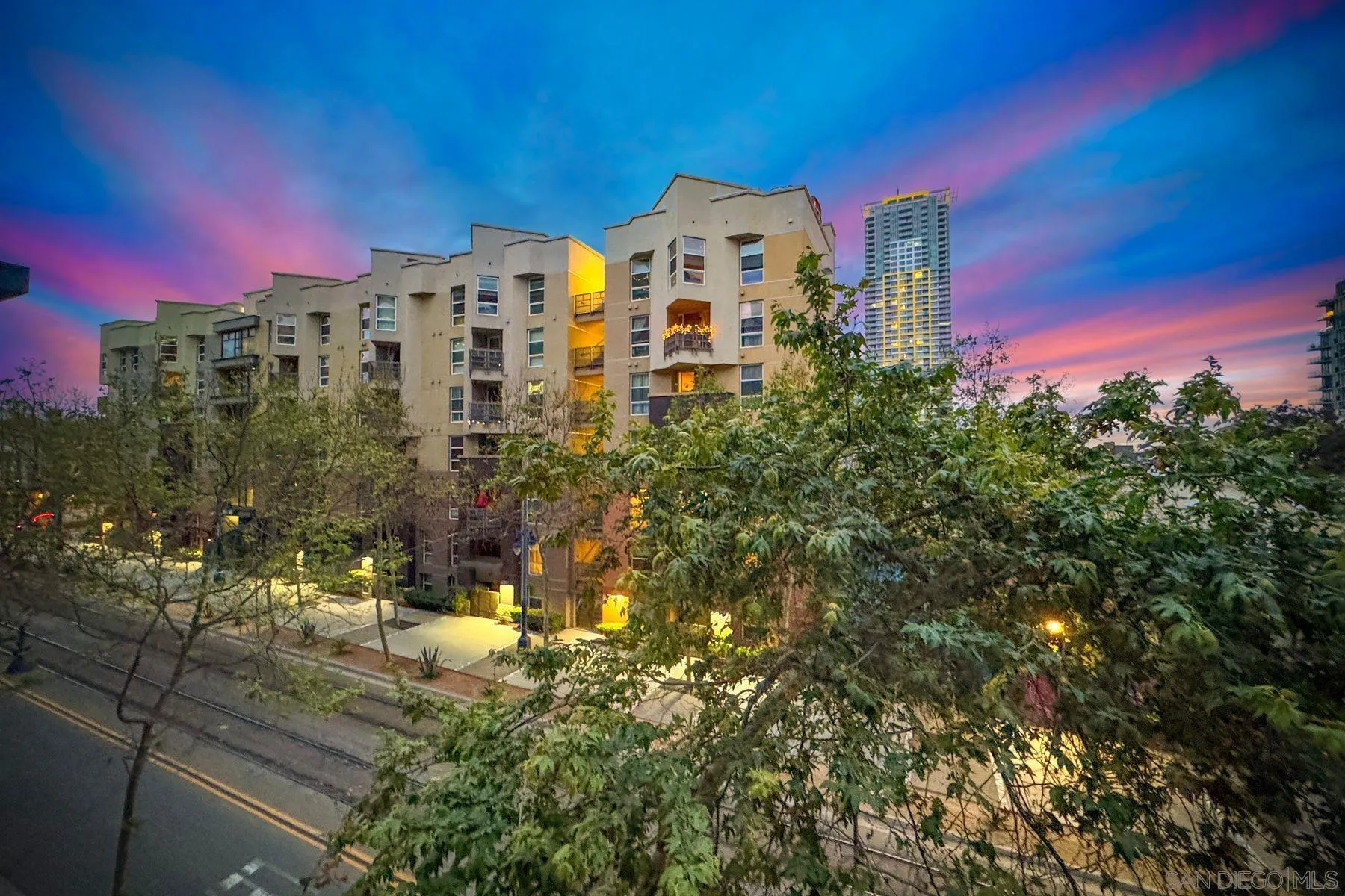 Photo #36: 250026443 Listing: Photo #36