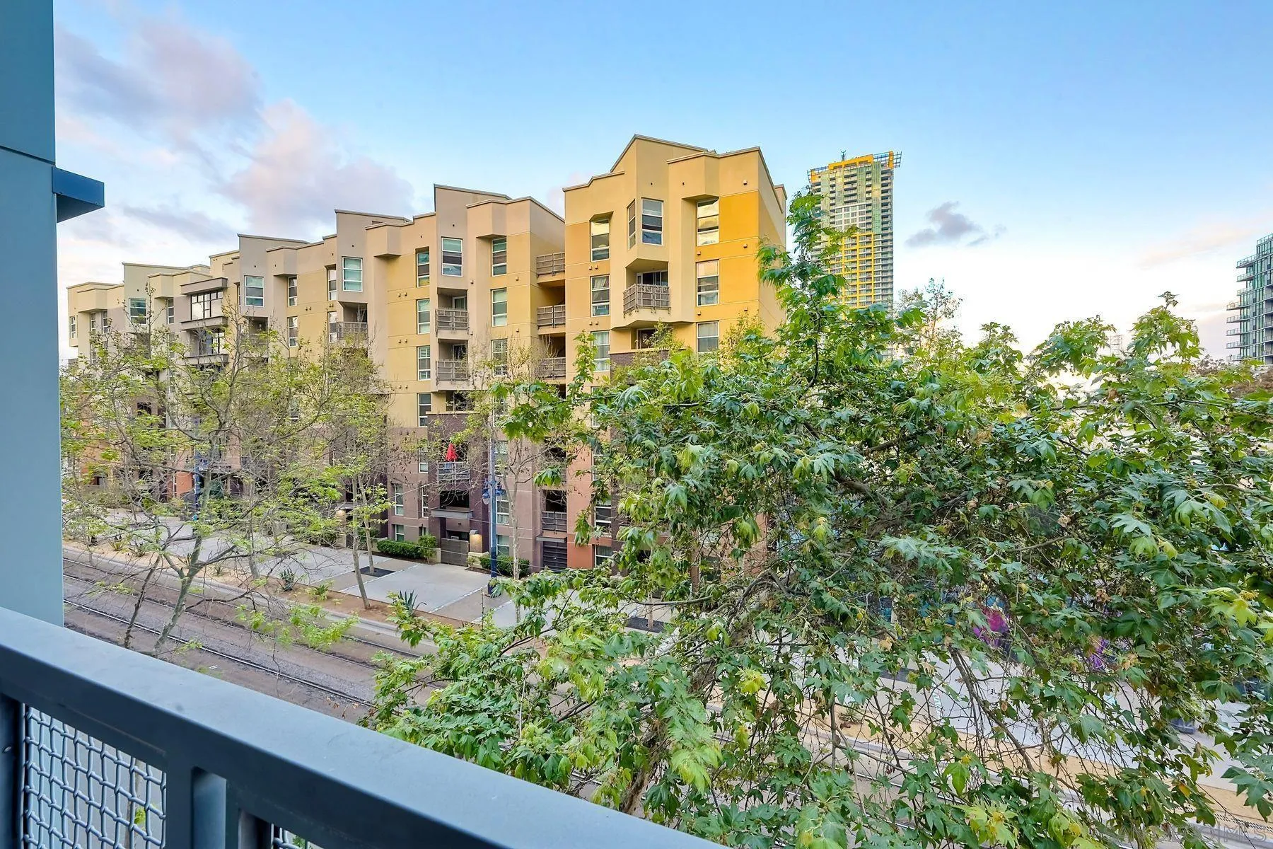 Photo #14: 250026443 Listing: Photo #14