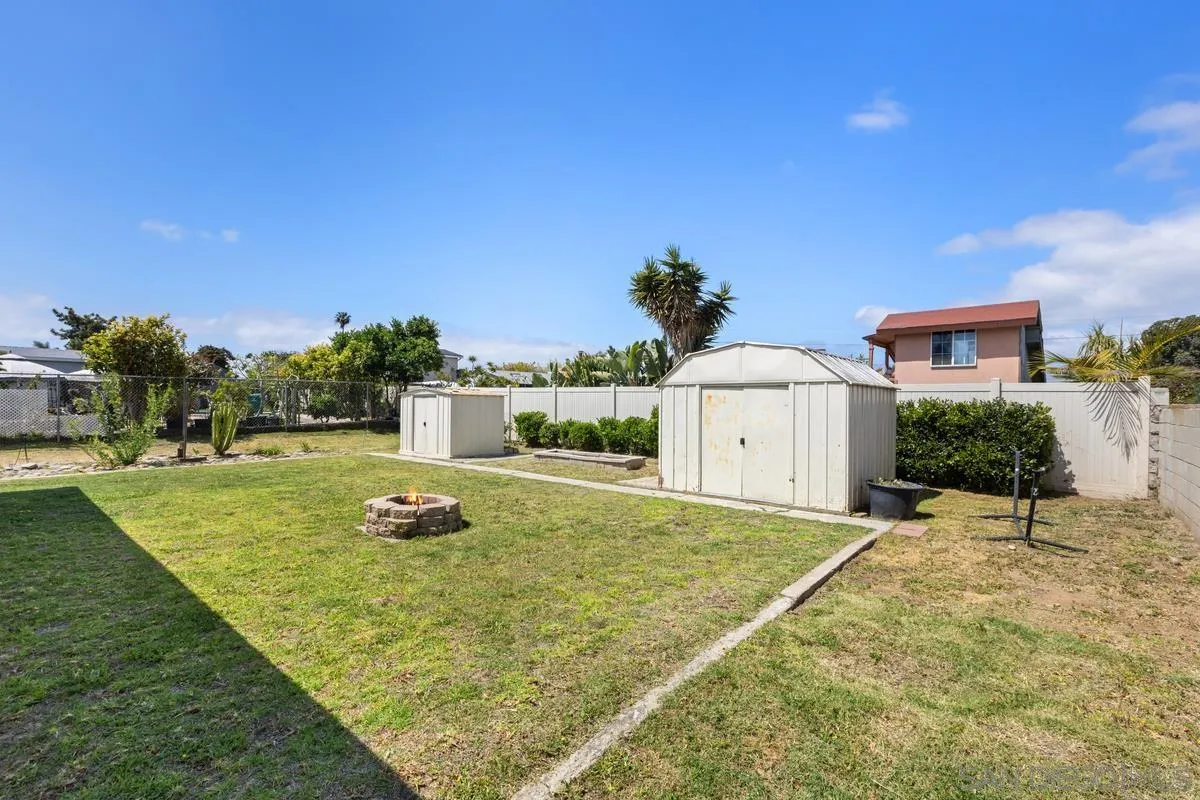https://cdn.realtyfeed.com/cdn/127/250026499/3aecfac9ebaf25968ed643eaf4c9d3db.webp