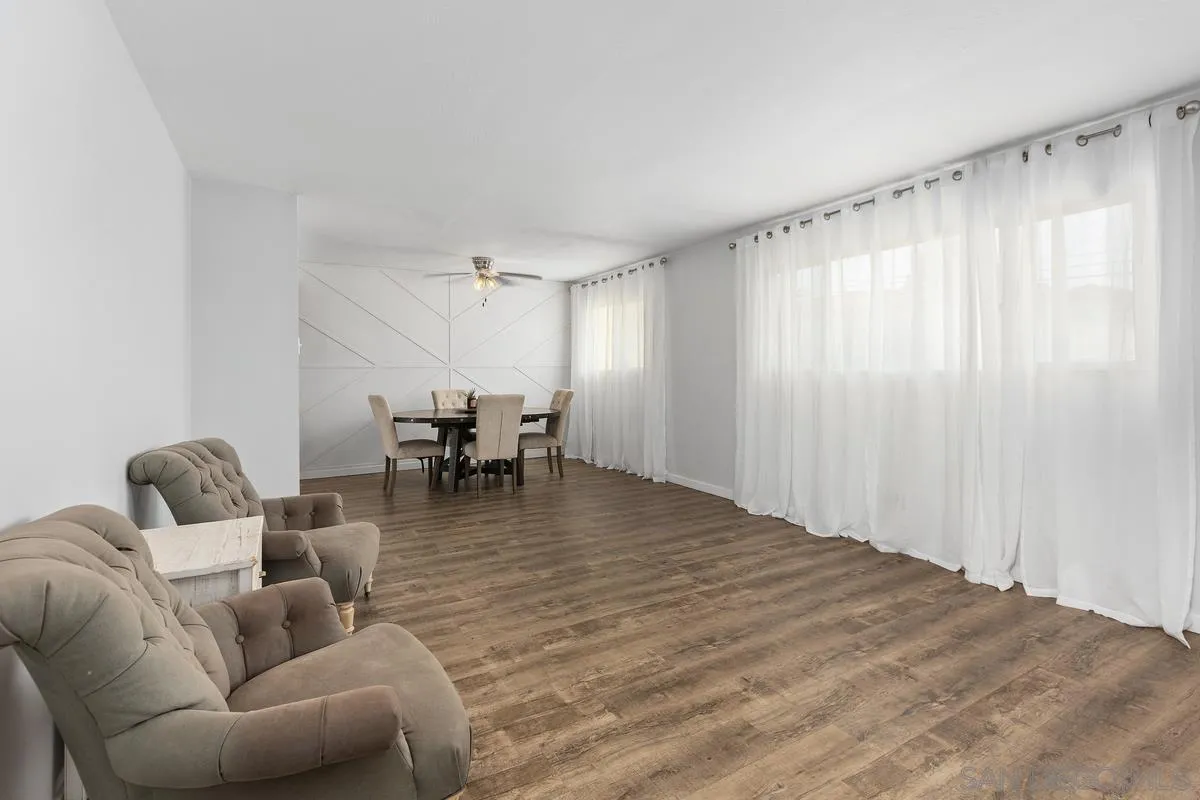 https://cdn.realtyfeed.com/cdn/127/250026499/c6486cc718b46cc4d5daa512dfba0d30.webp