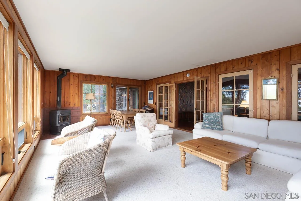 https://cdn.realtyfeed.com/cdn/127/250026527/4b3ca29c2361c65df5af71cf5a422d3d.webp