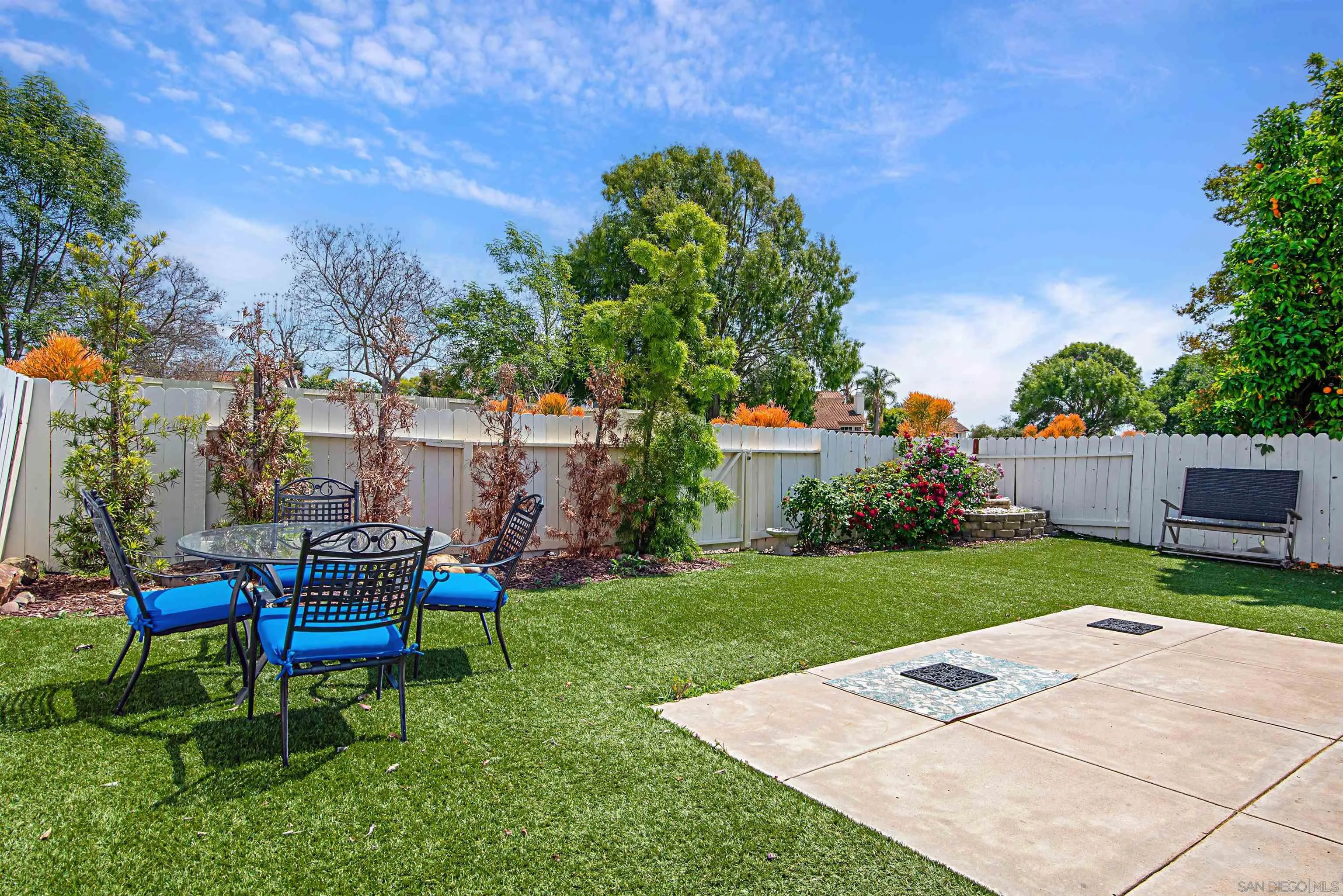 https://cdn.realtyfeed.com/cdn/127/250026565/2cea3517380b4fd02d96b7b2fdea99a2.webp