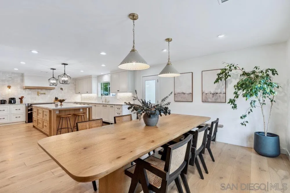 https://cdn.realtyfeed.com/cdn/127/250026609/40e096b9134539d5c7caa9dfd8bc406b.webp
