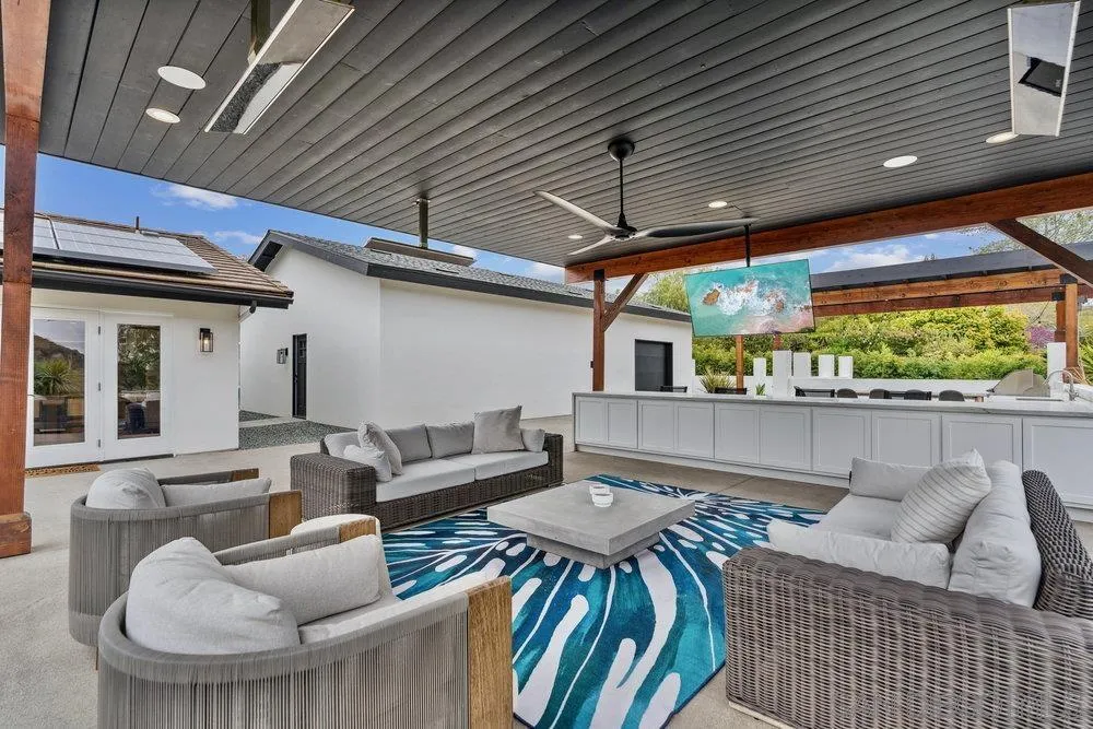 https://cdn.realtyfeed.com/cdn/127/250026609/7a89e6e6ea3c9bb8621bcfac07c50dec.webp