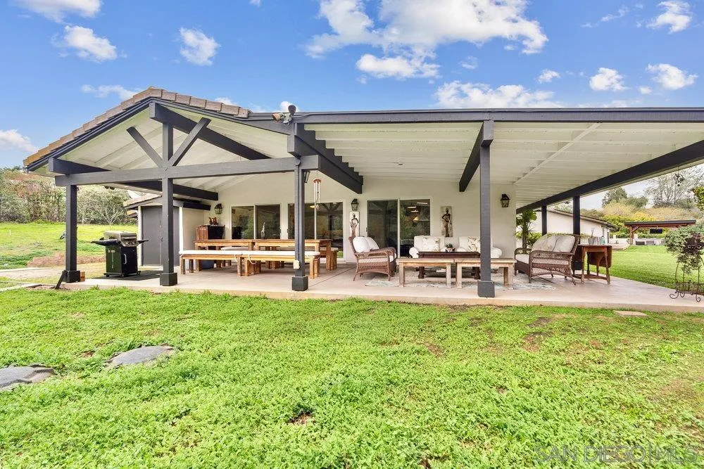 https://cdn.realtyfeed.com/cdn/127/250026609/a7ff598f9b173a933c84d85a4f1bac71.webp