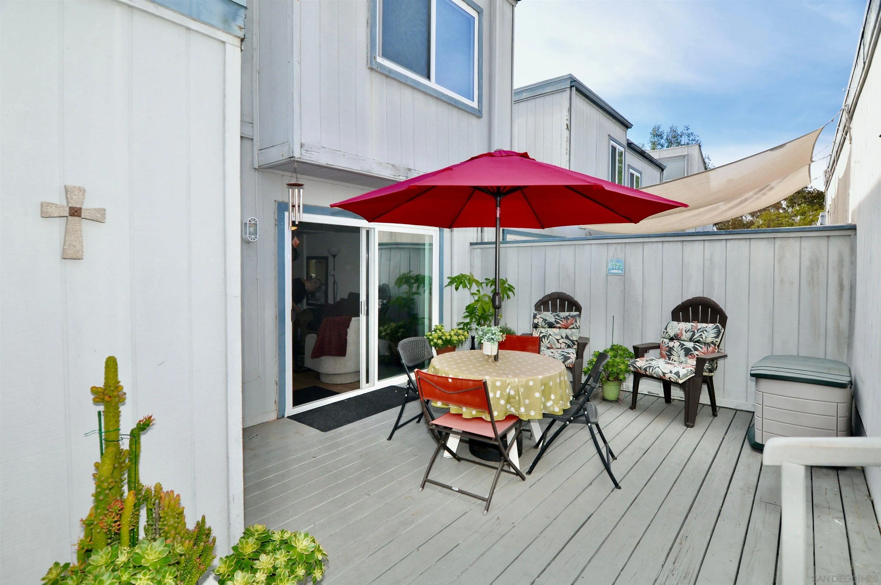 https://cdn.realtyfeed.com/cdn/127/250026612/6e609377f8eca861b74a516496c783f5.webp