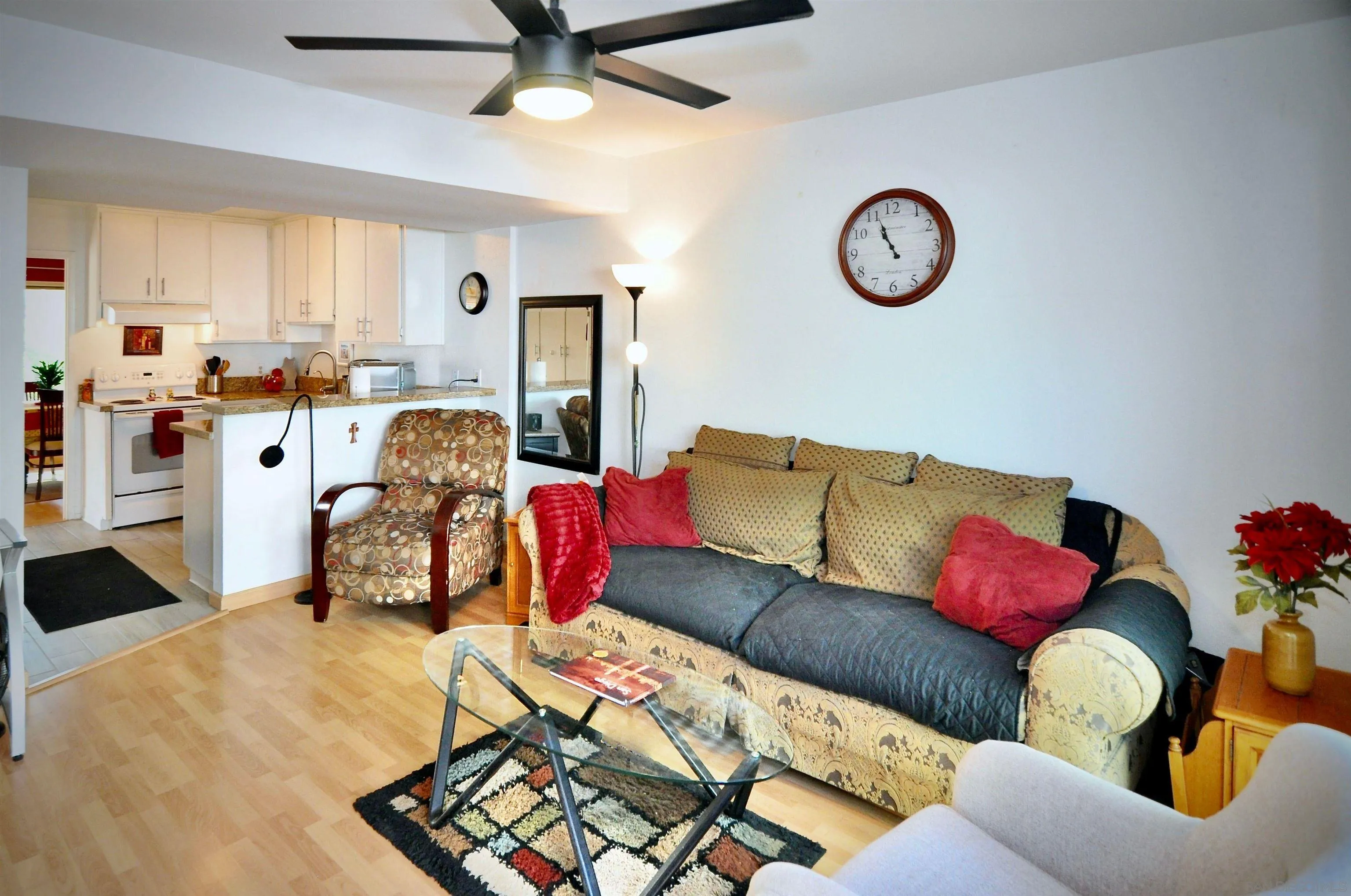 https://cdn.realtyfeed.com/cdn/127/250026612/92c07506cb5c75190757595f1949bec7.webp