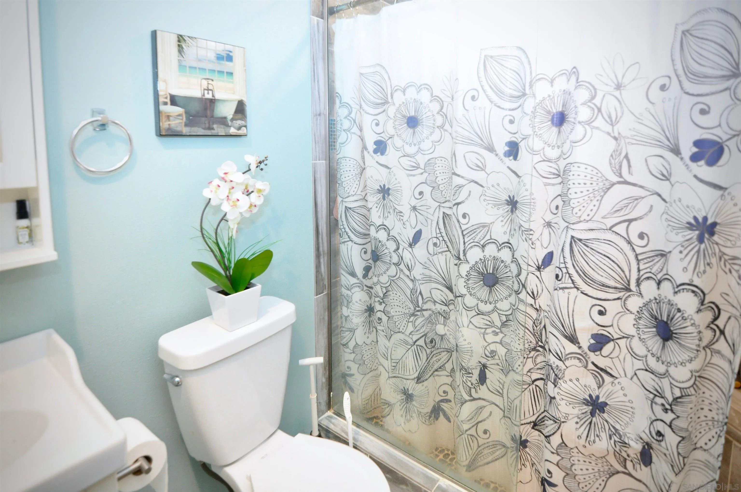 https://cdn.realtyfeed.com/cdn/127/250026612/ae736242bbe208b40cf4fa3e7432ccef.webp