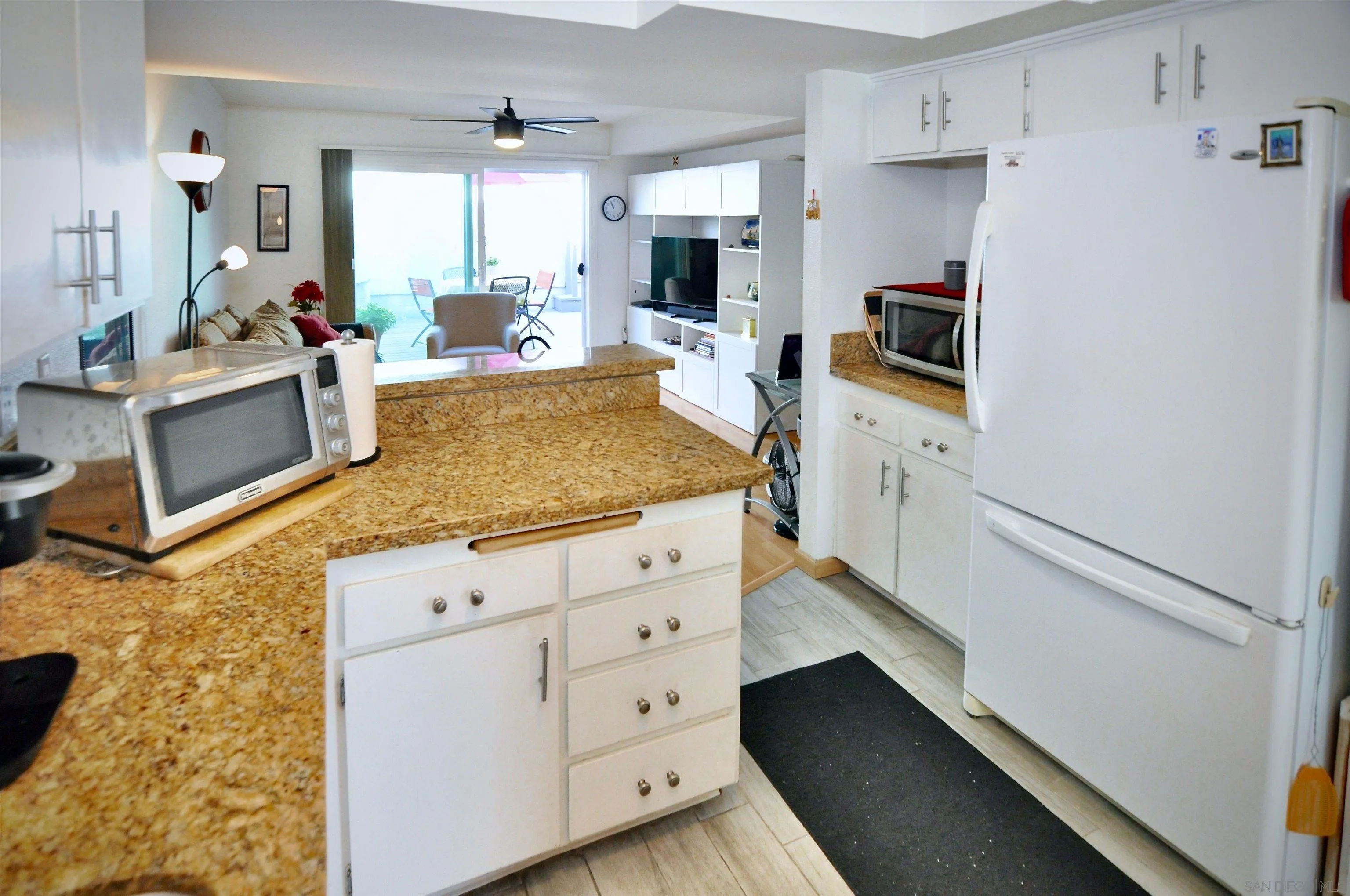 https://cdn.realtyfeed.com/cdn/127/250026612/d564f6fa8d553c4a8dc4a03a4ad4b8b7.webp