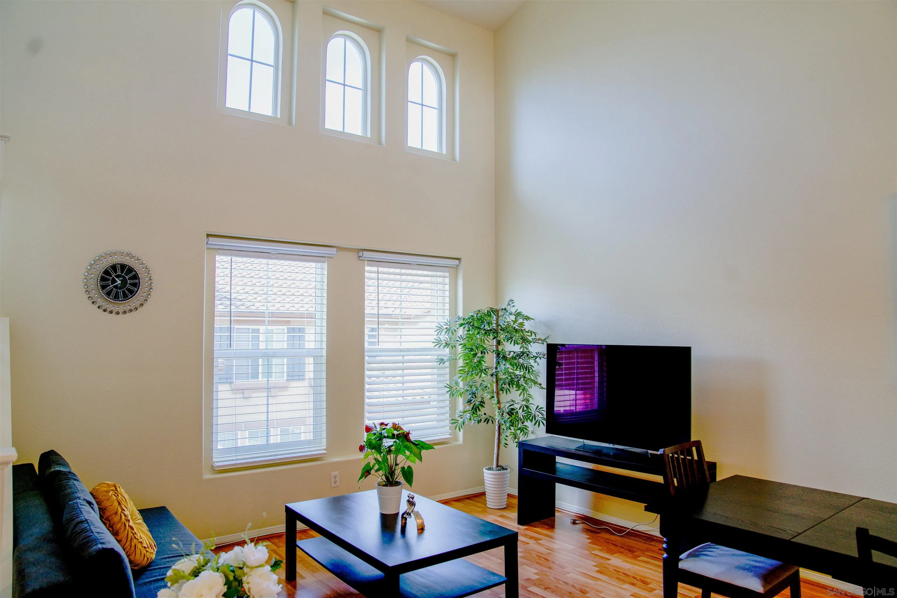 Photo #4: 250026667 Listing 