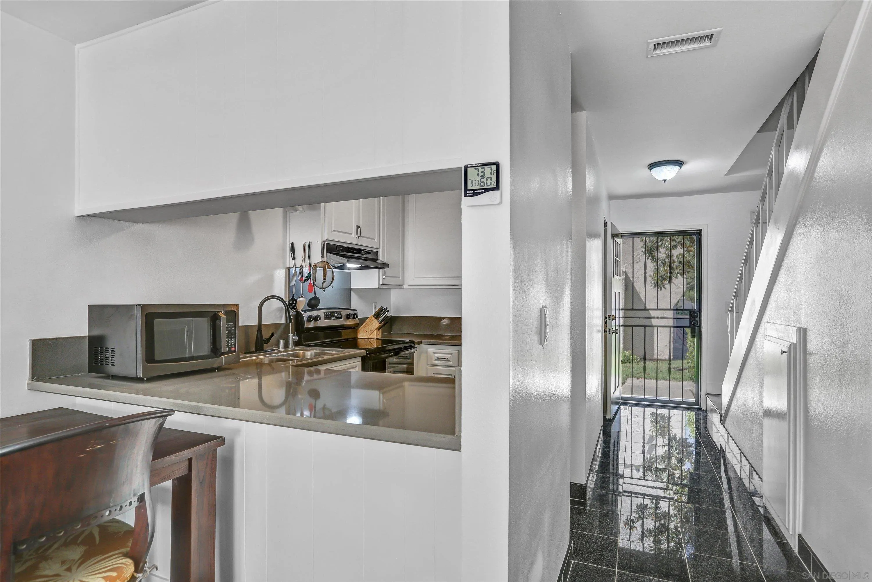 Photo #12: 250026695 Listing: Photo #12