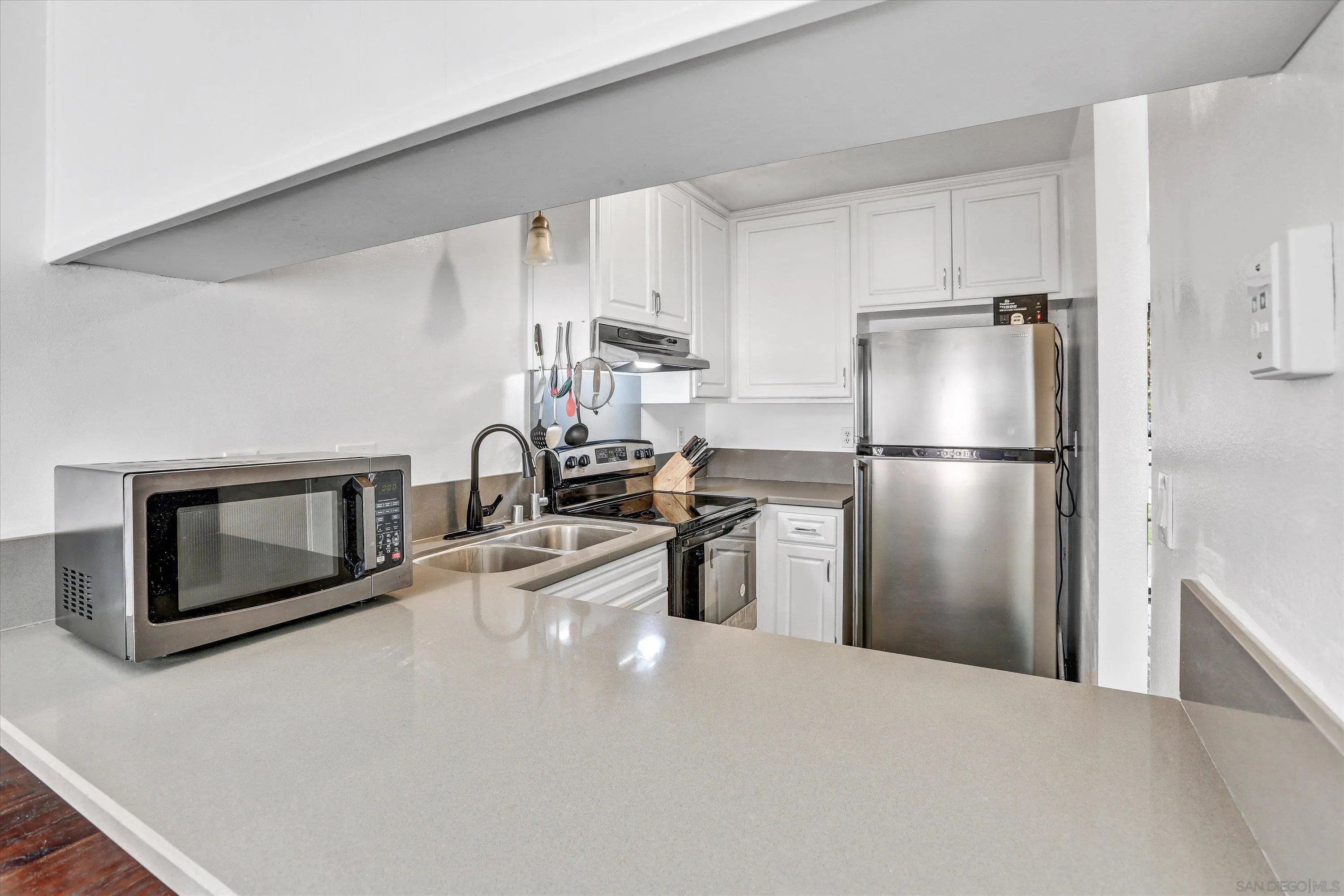 Photo #13: 250026695 Listing: Photo #13